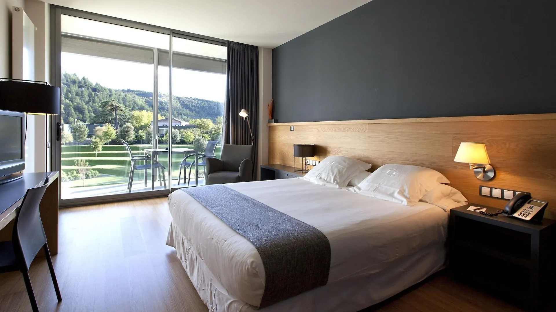 Hotel Món Sant Benet Sant Fruitós de Bages España