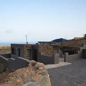 La Casita Del Volcan , Ye España